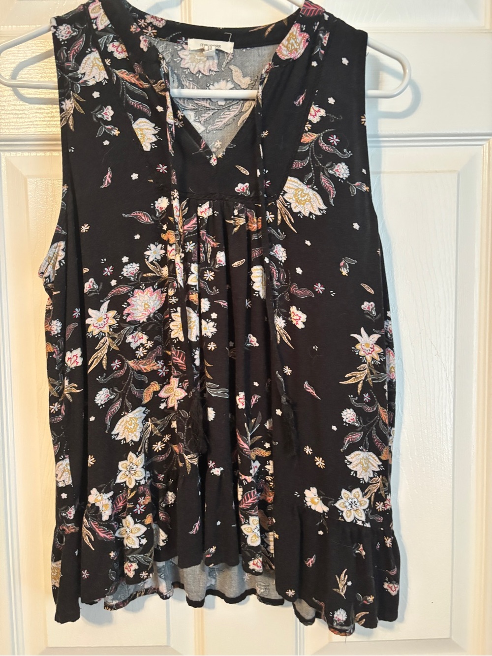 Maurices Black Floral Tie-Front Camisole